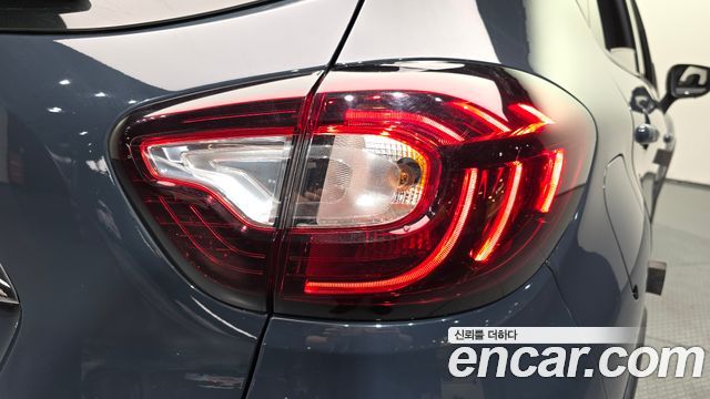 Renault Korea QM3 RE 2018 — фото 23