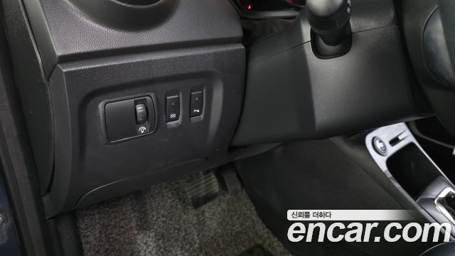 Renault Korea QM3 RE 2018 — фото 27