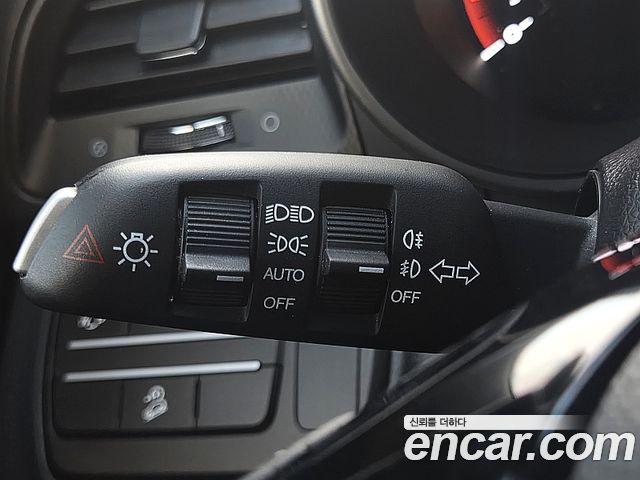KG Mobility (SsangYong) Tivoli Air 1.6 IX 2WD 2019 — фото 18