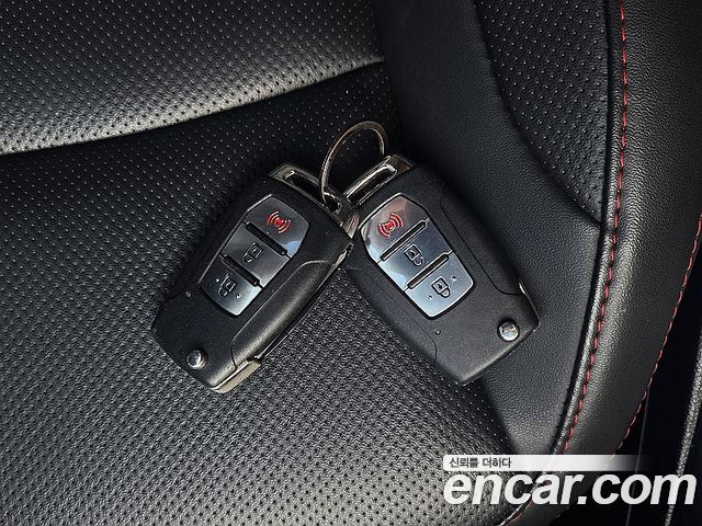 KG Mobility (SsangYong) Tivoli Air 1.6 IX 2WD 2019 — фото 21