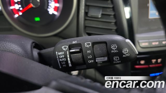 KG Mobility (SsangYong) Tivoli Air 1.6 IX 2WD 2016 — фото 17
