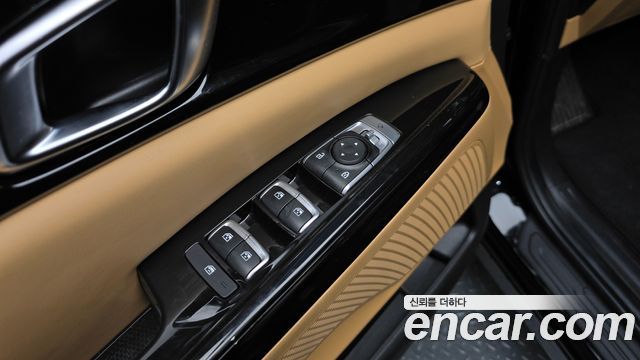 Kia Carnival (IV) Gasoline 9-Seater Noblesse 2023 — фото 15