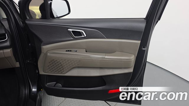 Kia Carnival (IV) Diesel 9-Seater Prestige 2025 — фото 23