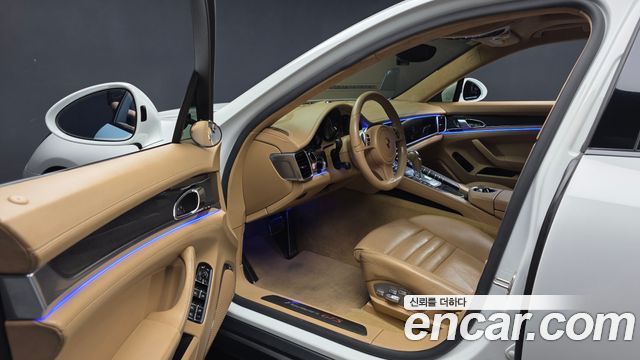 Porsche Panamera 4.8 GTS 970 2016 — фото 10