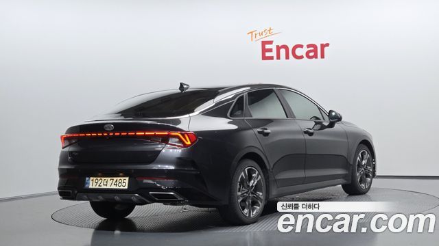 Kia K5 (III) 2.0 Noblesse 2021 — фото 2