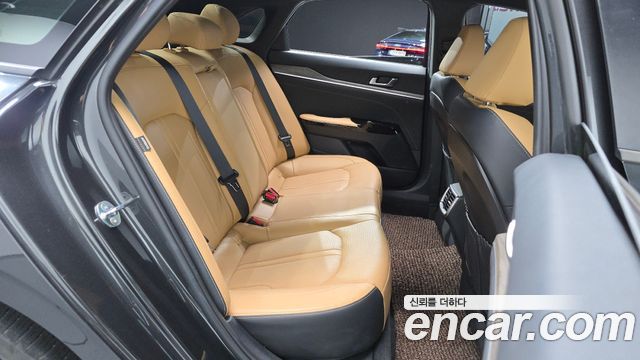 Kia K5 (III) 2.0 Noblesse 2021 — фото 11