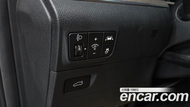 Kia K5 (III) 2.0 Noblesse 2021 — фото 18