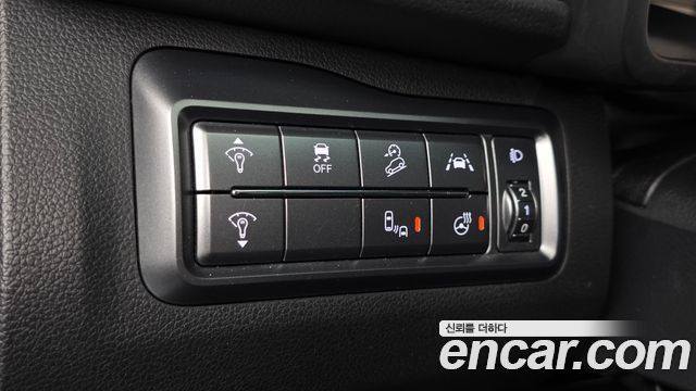KG Mobility (SsangYong) Very New Tivoli Gasoline 1.5 2WD V5 2020 — фото 19