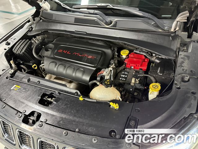 Jeep Compass (II) 2.4 Limitied AWD 2019 — фото 5