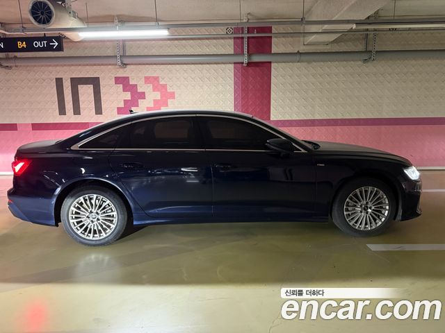 Audi A6 (C8) 45 TFSI Premium 2021 — фото 15