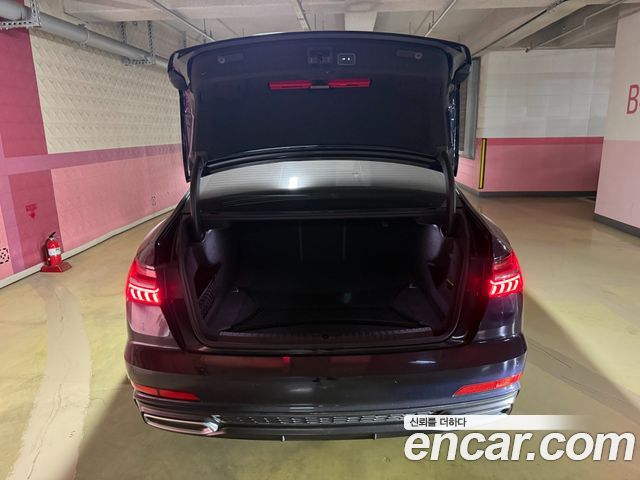 Audi A6 (C8) 45 TFSI Premium 2021 — фото 18