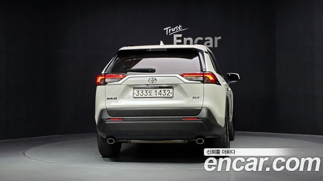 Toyota RAV4 (V) 2.5 2WD 2019 — фото 4