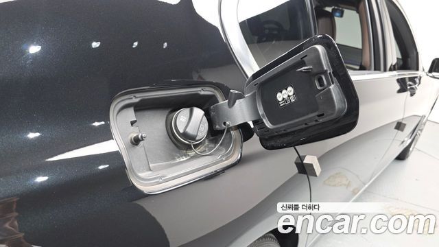 BMW 7 Series (G11) 740Li xDrive Design Pure Excellence 2020 — фото 27