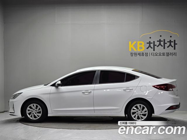 Hyundai Avante (AD) 1.6 Style 2020 — фото 4
