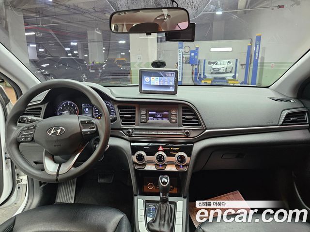 Hyundai Avante (AD) 1.6 Style 2020 — фото 7