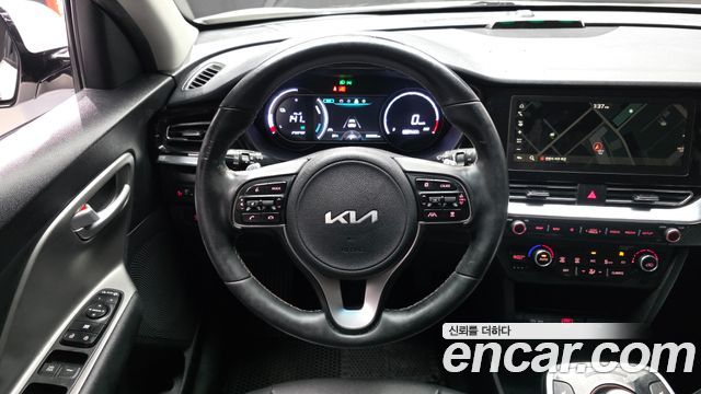Kia Niro EV Taxi 2022 — фото 13
