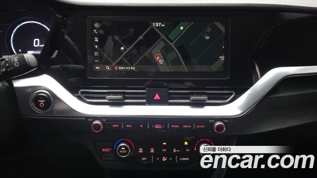 Kia Niro EV Taxi 2022 — фото 14