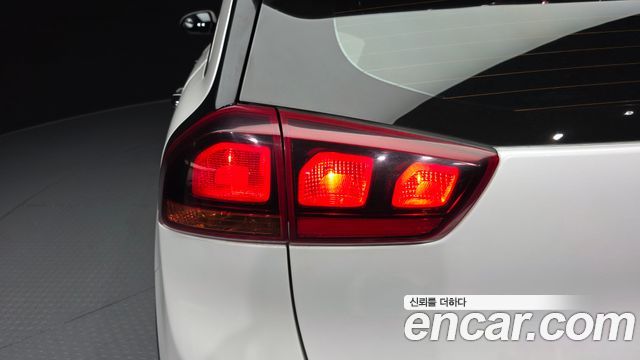 Kia Niro EV Taxi 2022 — фото 23