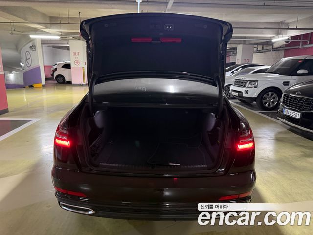 Audi A6 (C8) 45 TFSI Premium 2023 — фото 24