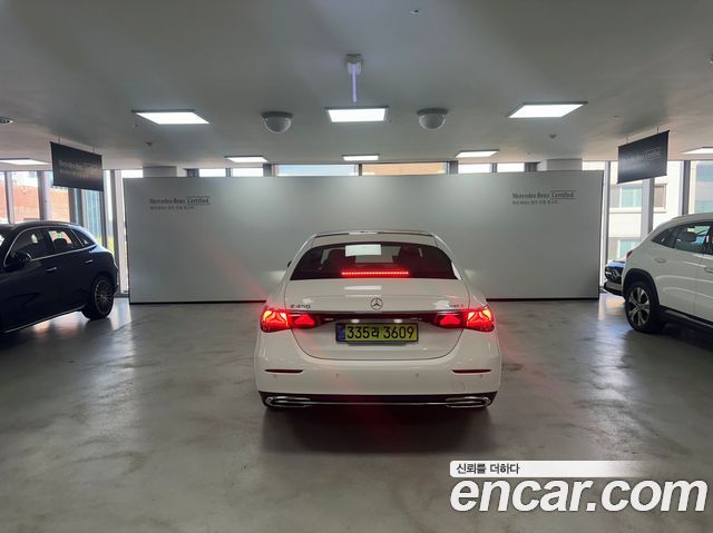 Mercedes-Benz E-Class (W214) E450 4MATIC Exclusive 2025 — фото 4