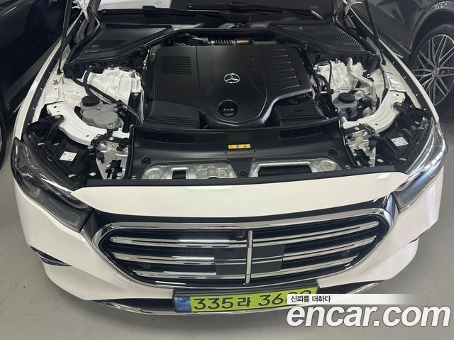 Mercedes-Benz E-Class (W214) E450 4MATIC Exclusive 2025 — фото 6