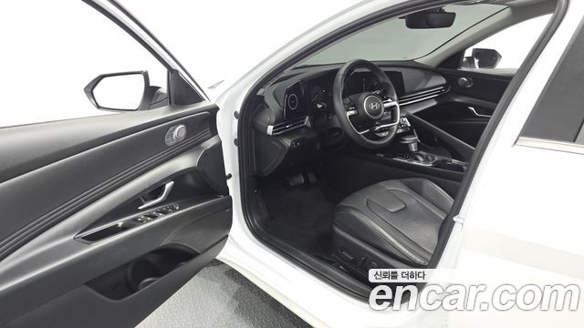 Hyundai Avante (CN7) 1.6 Inspiration 2024 — фото 10