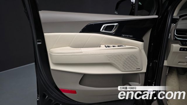 Kia Carnival (IV) HEV 9-Seater Hi-Limousine Signature 2025 — фото 24