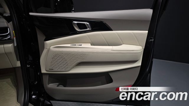 Kia Carnival (IV) HEV 9-Seater Hi-Limousine Signature 2025 — фото 25
