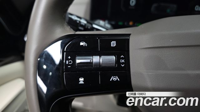 Kia Carnival (IV) HEV 9-Seater Hi-Limousine Signature 2025 — фото 37