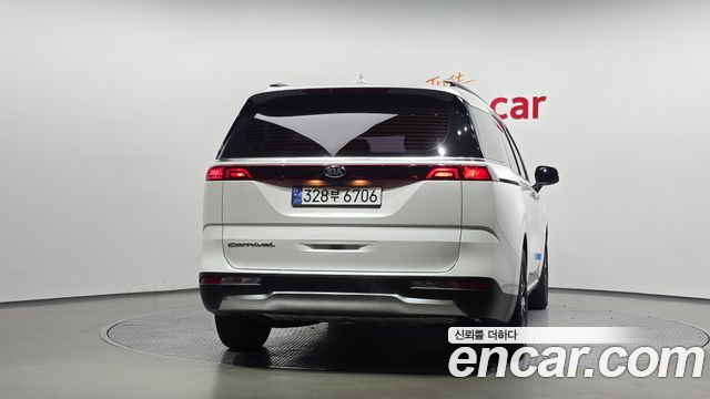 Kia Carnival (IV) Gasoline 9-Seater Noblesse 2021 — фото 4