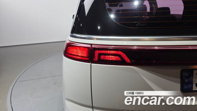 Kia Carnival (IV) Gasoline 9-Seater Noblesse 2021 — фото 29