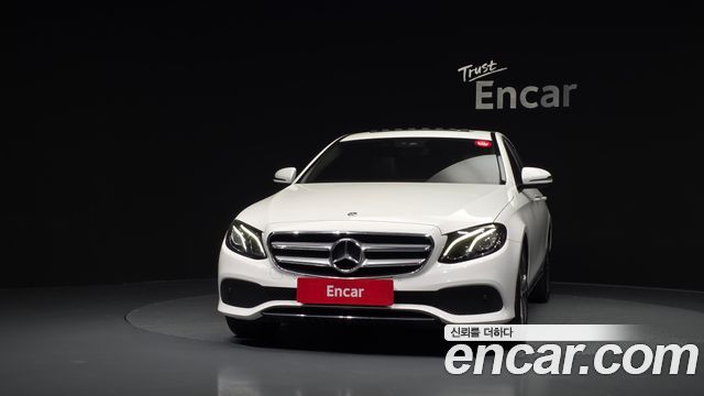 Mercedes-Benz E-Class (W213) E300 Avantgarde 2019 — фото 3