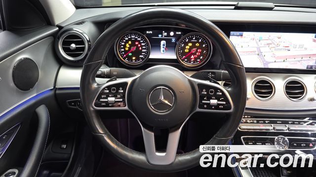 Mercedes-Benz E-Class (W213) E300 Avantgarde 2019 — фото 13