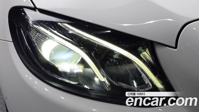 Mercedes-Benz E-Class (W213) E300 Avantgarde 2019 — фото 22