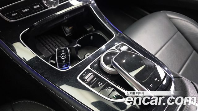 Mercedes-Benz E-Class (W213) E300 Avantgarde 2019 — фото 33