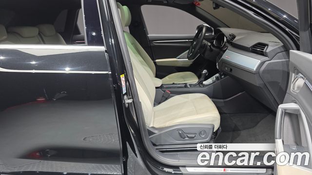 Audi Q3 (F3) 35 TDI Premium 2022 — фото 32