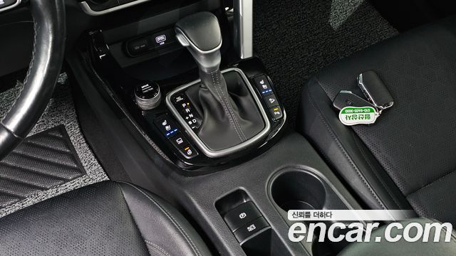 Kia Seltos Gasoline 1.6 Turbo 2WD Signature 2023 — фото 9