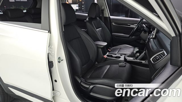 Kia Seltos Gasoline 1.6 Turbo 2WD Signature 2023 — фото 11
