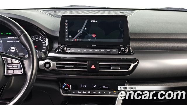 Kia Seltos Gasoline 1.6 Turbo 2WD Signature 2023 — фото 15