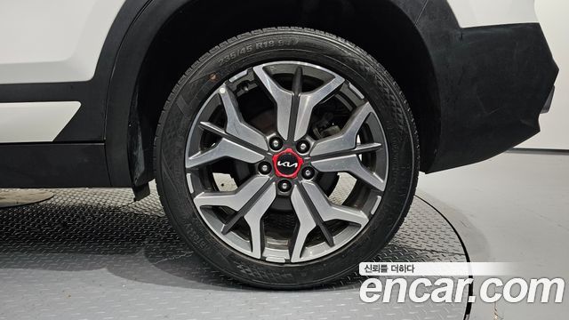 Kia Seltos Gasoline 1.6 Turbo 2WD Signature 2023 — фото 21