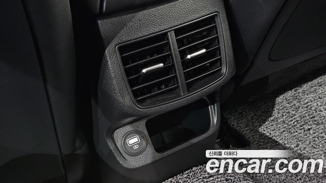 Kia Seltos Gasoline 1.6 Turbo 2WD Signature 2023 — фото 32
