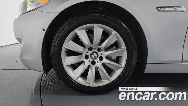 BMW 5 Series (F10) 528i 2013 — фото 5
