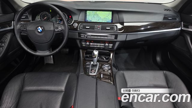 BMW 5 Series (F10) 528i 2013 — фото 7