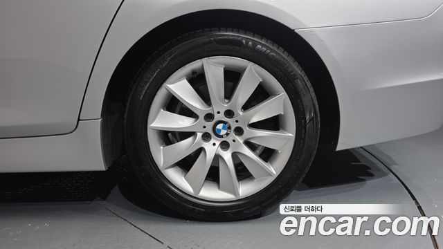 BMW 5 Series (F10) 528i 2013 — фото 21