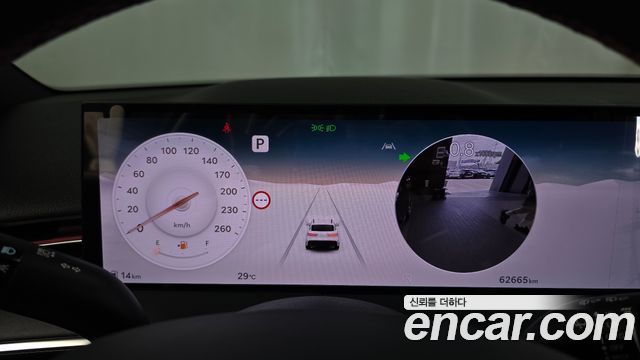 Genesis GV70 2.5T Gasoline 2WD 2025 — фото 8