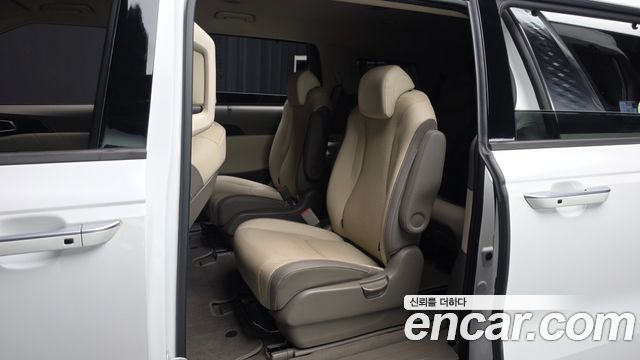 Kia Carnival (IV) Diesel 9-Seater Signature 2021 — фото 12