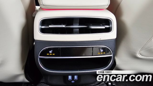 Genesis GV70 2.5T Gasoline 2WD 2022 — фото 18