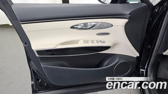 Genesis GV70 2.5T Gasoline 2WD 2022 — фото 24
