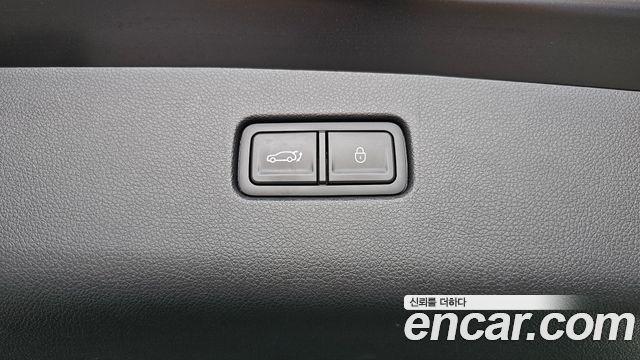 Genesis GV70 2.5T Gasoline 2WD 2022 — фото 31