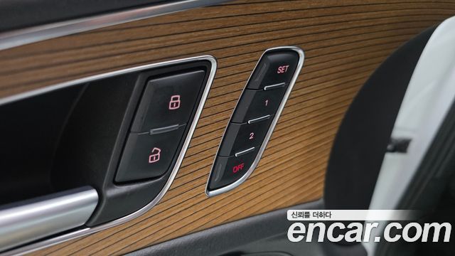 Audi A6 40 TDI Quattro Premium C7 2016 — фото 17